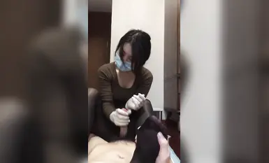 Bác sĩ và y tá chuyên nghiệp trích xuất tinh trùng, footjob, bú cặc, đồng phục chuyên nghiệp, nhiều loại vớ tương phản, chân lụa, trích xuất tinh trùng (2)