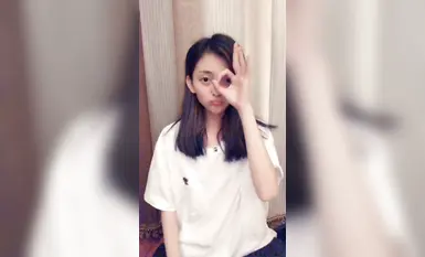 00後超清純的女大學生，私下裡找攝影師私拍，事後被攝影師流出，每周這身材和顏值真頂，就是有點貧乳