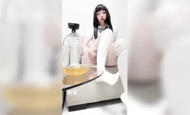 บีสเตชั่นพัฟนม (ตูจิ ตูจิ) - สาวน้อย จก. ถุงเท้าสีขาว ฝึกซ้อม