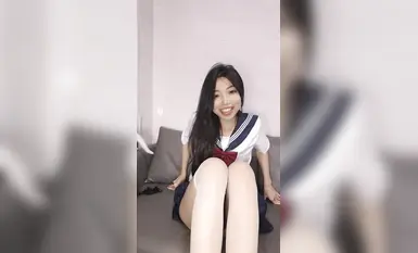 Pelajar kolej jalang perangai yang sangat menarik, tiada pertunjukan seks kondom, lubang muka dalam bingkai yang sama zakar palsu jauh ke dalam lubang madu, ekspresi kontras untuk meletup (31)