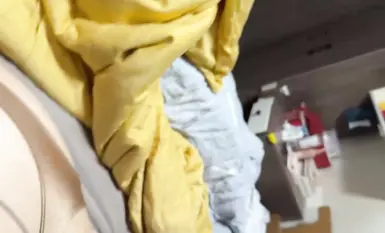 隔著絲襪無套插入肥美肉鮑，這摩擦力乾的小少婦嗷嗷直叫 (8)