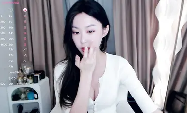 stripchat高颜值主播【Cecilia0903】气质女神直播日常(43)