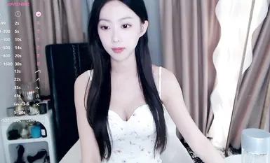 stripchat高顏值主播【Cecilia0903】氣質女神直播日常 (53)