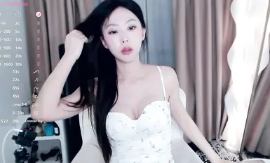 stripchat高颜值主播【Cecilia0903】气质女神直播日常(55)