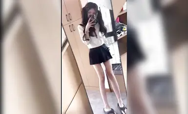 【反差婊档案】广州极品反差婊陈敏仪 打游戏约炮被网友内射！