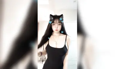 抖音網紅【寶貝77】集高顏值與極品身材於一身的反差婊  (3)