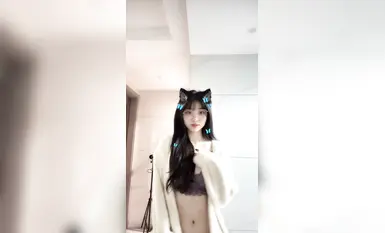 抖音网红【宝贝77】集高颜值与极品身材于一身的反差婊(5)