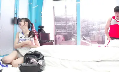 SDMM-201 逃離魔鏡！ 7 特別篇，為不懂「LIKE」和「LOVE」的18歲少年們撐腰！如果他們在100分鐘的限定時間內不發生性關係，就無法逃脫。當兩個不該發生關係的人被鎖在魔鏡裡時，會發生什麼事？他們最終會經歷禁忌的性愛嗎？