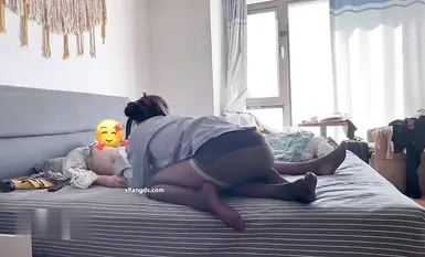 超頂NTR淫亂情侶『十二釵』啪啪合集，白皙透粉極品身材小騷貨 享受被操的快感 爽叫不停！性感小浪蹄子  (18)