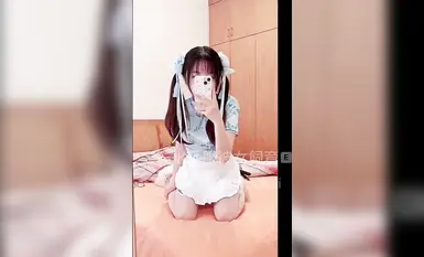 การผสมพันธุ์สาวชุดกะลาสี - ผ้าไหมโลลิต้าสีขาวเซ็กซี่มากเมื่อสอดเข้าไป! ของเหลวสีขาวจำนวนมากไหลออกมาและในที่สุดก็หลั่งออกมาภายในโลลิต้าตัวน้อย