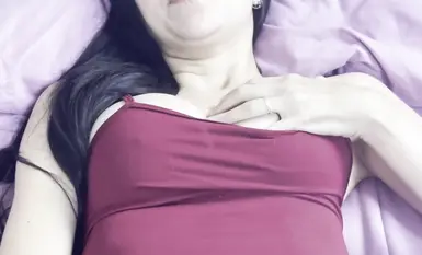 【TinaDiva】在家裡很無聊所以我開始玩弄我的陰道