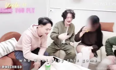 [アンクルサーティーンクリス] アンクルサーティーンがあなたを飛ばします-タイ旅行前の番外編＆ハニーティプシー4Pホールバトル