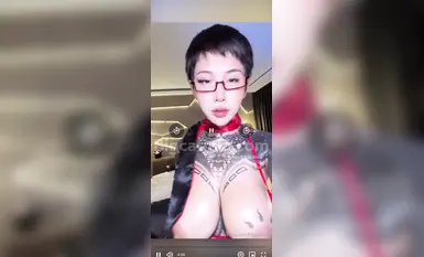 超高颜值纹身推特网红大猫咪高乔尤美黑丝自慰1