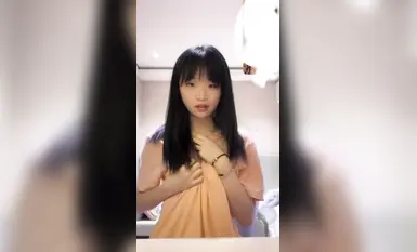 2025년 신작, 클라우드 디스크 고화질 얼굴 유출, 아헤이얀 스타일 날씬 귀염둥이 얼굴이 사악한 삼촌에 의해 왜곡, 목욕, 사랑, 옷 갈아입는 모습이 낱낱이 드러났다