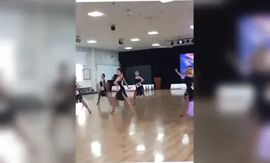 "바이두 클라우드 유출" 미녀 댄서와 스폰서의 비밀이 폭로됐다(3)