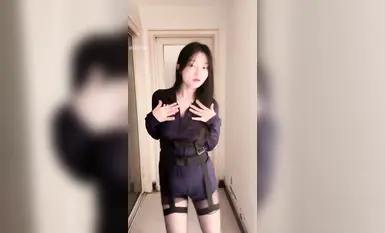 Latest leak, Douyin sweet cute girl [Avocado] contrast naked dance, big breasts and white tenderness show the whole face, touch the vagina and masturbate super fragrant welfare (1)