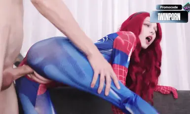 【Karneli_Bandi】蜘蛛女俠將雞巴插入她的深洞