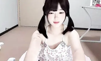 stripchat萝莉主播【Fairy-06】开票秀直播福利视频(5)