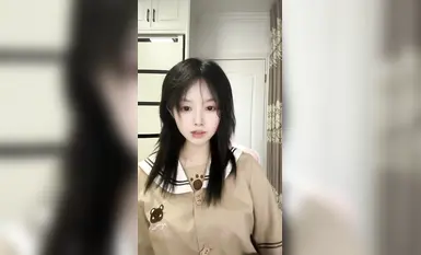 推特极品颜值身材的学生妹自拍，这奶子真不小，颜值高身材极品，简直人间极品