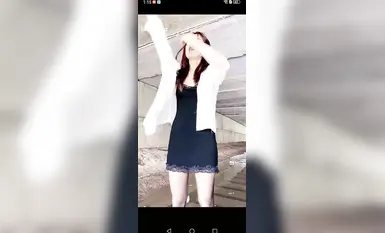 다이예쟈는 다리 밑에서 옷을 다 벗고 생중계하는 모습을 지나가던 노인에게 발견됐는데, 노인은 너무 놀라 입을 다물지 못했다!(1)