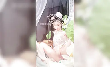 高人气反差萝莉【爆机少女喵小吉】古装风大尺度写真福利泄密流出