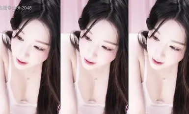 韩国女主播eli05021212 艾莉_高颜值极品大奶主播最新福利，露脸性感抖奶裸舞(17)