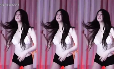 韩国女主播eli05021212 艾莉_高颜值极品大奶主播最新福利，露脸性感抖奶裸舞(18)