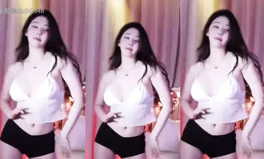 韓国の女性アナウンサーeli05021212李愛_高価値超巨乳アナウンサー最新福利、セクシーな胸揺れ裸ダンスを披露（18）