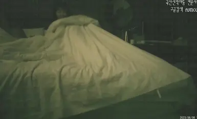 นักการเงินเจ้าพ่อได้จับคู่กับนางแบบสาวสวยระดับสองและสามมากมายที่ทั้งหน้าตาดีและดูดีพร้อมโชว์หน้าตลอดกระบวนการ (4)