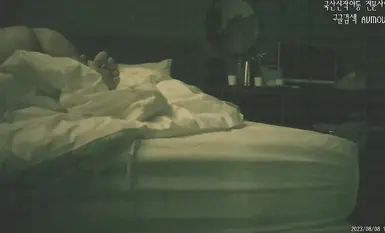 นักการเงินเจ้าพ่อได้จับคู่กับนางแบบสาวสวยระดับสองและสามมากมายที่ทั้งหน้าตาดีและดูดีพร้อมโชว์หน้าตลอดกระบวนการ (4)