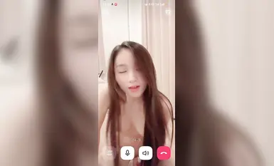 Topang melancap faraj tanpa rambut membulatkan mata dan menjelir lidah 1V1 (3)