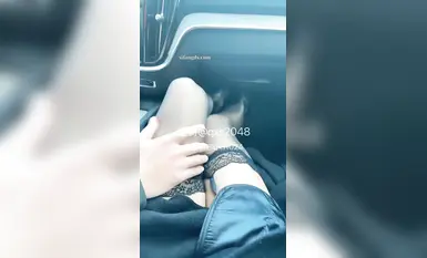 【Q先森】車內口完就帶去酒店啪啪 (1)