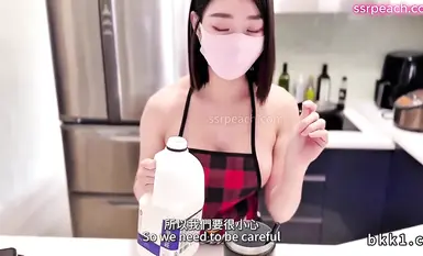 [Asian Butt Queen Ellie] Ellie [SSRPeach] "Turuan ka kung paano madaling gumawa ng masarap na instant na kape"!