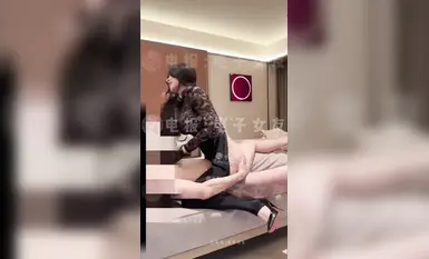 【Eucalyptus X_lananlanan】Quan hệ tình dục mặt trước và mặt sau hở hang (1)