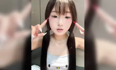 Gadis bersemangat melancap secara langsung, berbadan sangat lembut dan indah, harimau putih kurus (3)