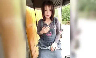 Nữ sinh trường học xinh đẹp hàng đầu【Asia_Melody】lộ hàng loạt cảnh thủ dâm, hoàn toàn buông thả bản thân, liên tục phun ra, sàn nhà đầy nước dâm dục (3)