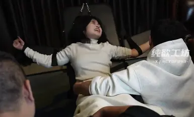 【순수욕장】발 조종, 간지럼, 발 학대, 발 간지럼, 비교적 평범한 블로거, 여주인공의 첫 부분은 비교적 높은