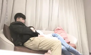 小宝寻花约粉色外套萌妹子上位骑乘后入大力抽插猛操呻吟娇喘