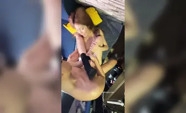 7月25最新 約模特芷媗訪談完就立馬被扒光性交兩部合集-2