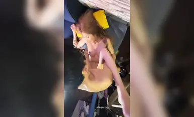 7月25最新 約模特芷媗訪談完就立馬被扒光性交兩部合集-2