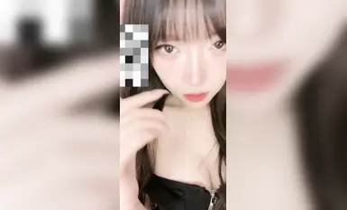 Koleksi video pengekstrakan sperma yang menawan oleh si cantik bernilai tinggi secara bersemuka (1)