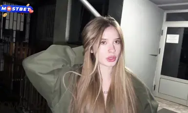 Fansly_歐美天然搖晃巨乳肥臀網紅【Comatozze】露臉私拍_我在街上遇到了色情明星_只要有機會我就會嘗試