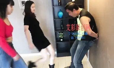 女警花の碎蛋足技 碎蛋嬌娃