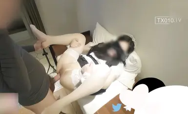 [Poke Director] Araw-araw puki close-up fucked hanggang ang dalawang paa ay umalis sa lupa at ang maliit na puwit ay naging pula