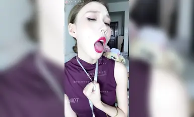 膽膽 女秘書 為老闆緩解每天的壓力