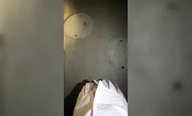 推特蘿莉嫩妹優米 裸舞自摸啪啪 金主爸爸的肉棒實在是太粗太長了 弄得我腿都軟了 (18)