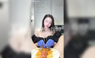 汐夢瑤8月5日最新 《精液扇貝》又是折磨男友雞巴的一天，往包皮里灌蒜蓉辣醬，做雞巴臘腸！