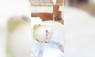 Ang pinakabagong welfare Ji big breasts goddess [mie.baby] ang pinakabagong tatlong POV single film na binayaran, anal plug face hole na may props masturbation Ah Hei Yan. (2)