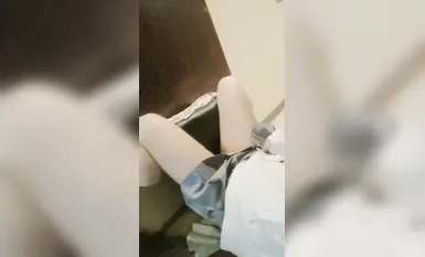 制服振动器公开自慰