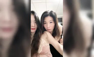 79742973_极品御姐熟女，户外，闺蜜(1)